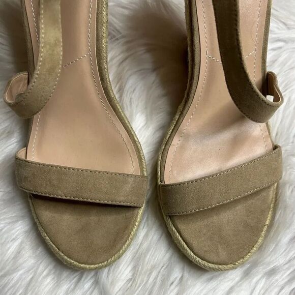 Charles By Charles David Becki Cork Platform Wedges Taupe Size 10M - Picture 7 of 8